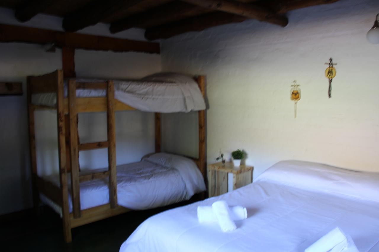 Montana Negra Hotel Alumine Bagian luar foto