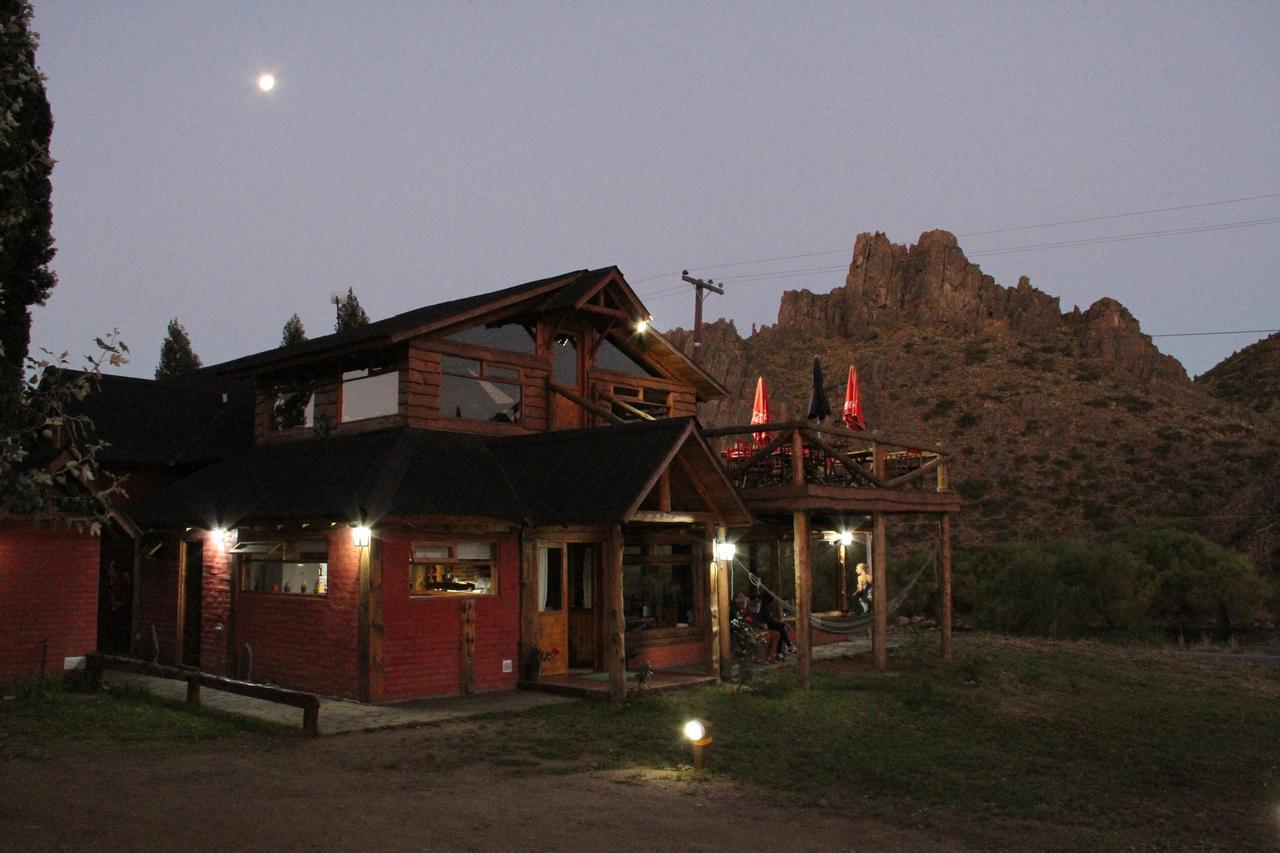 Montana Negra Hotel Alumine Bagian luar foto