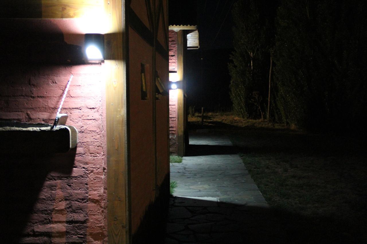 Montana Negra Hotel Alumine Bagian luar foto