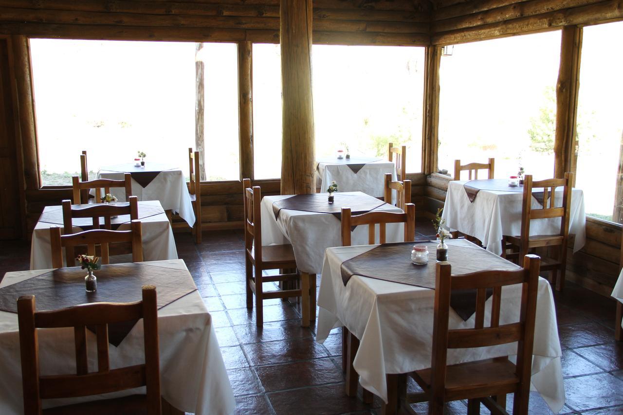 Montana Negra Hotel Alumine Bagian luar foto